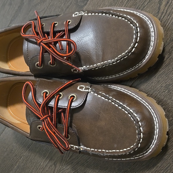 Shoes - Picture 7 of 7